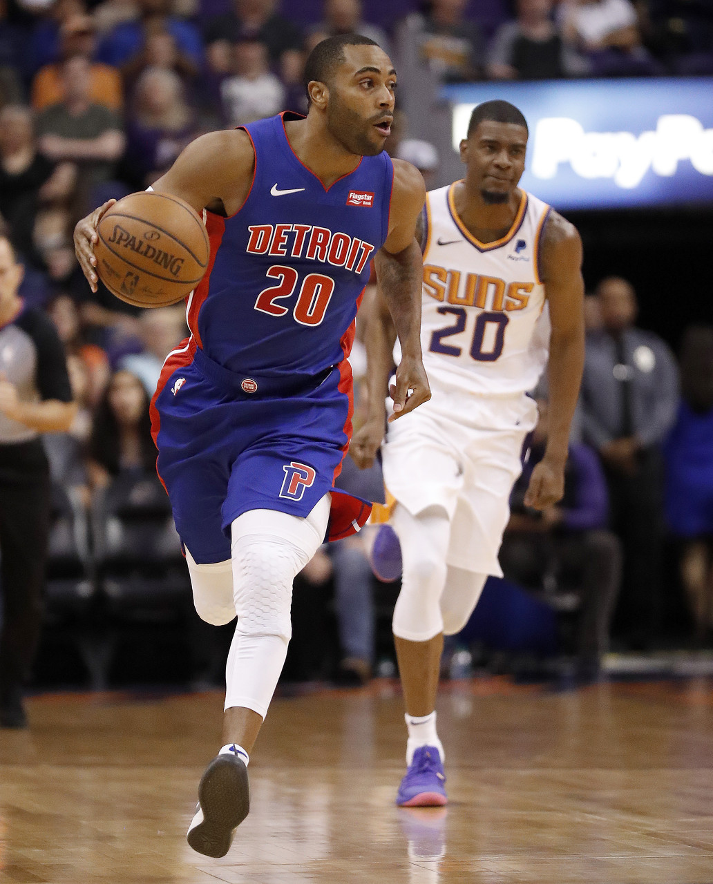 在这份上诉 在这份上诉